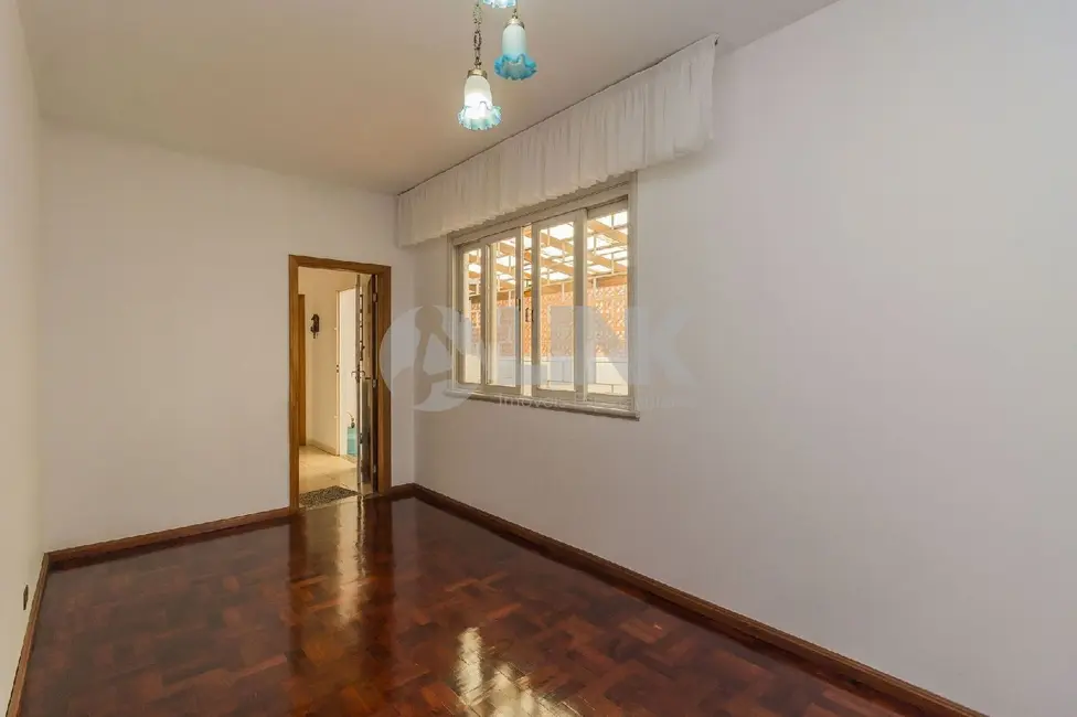 Casa com 3 quartos à venda, 130m2 em Jardim Europa, Porto Alegre - RS - imagem 3 Foto 3 de Casa com 3 quartos à venda, 130m2 em Jardim Europa, Porto Alegre - RS