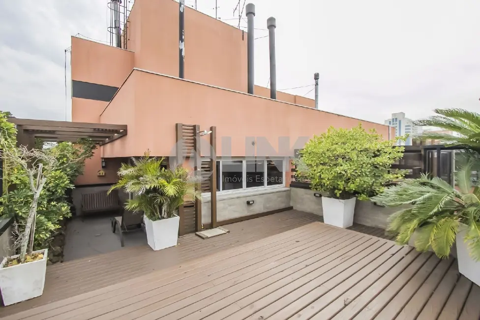 Apartamento com 2 quartos à venda, 200m2 em Passo da Areia, Porto Alegre - RS - imagem 4 Foto 4 de Apartamento com 2 quartos à venda, 200m2 em Passo da Areia, Porto Alegre - RS
