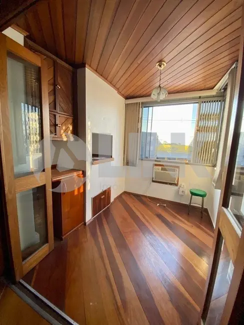 Apartamento com 2 quartos à venda, 65m2 em Petrópolis, Porto Alegre - RS - imagem 1 Foto 1 de Apartamento com 2 quartos à venda, 65m2 em Petrópolis, Porto Alegre - RS