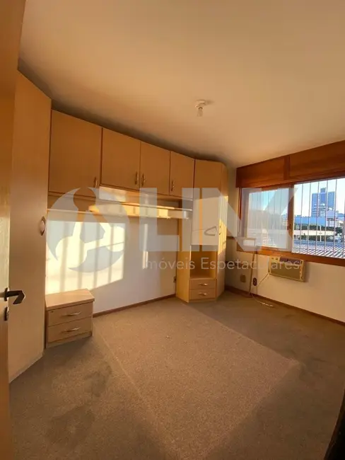 Apartamento com 2 quartos à venda, 65m2 em Petrópolis, Porto Alegre - RS - imagem 9 Foto 9 de Apartamento com 2 quartos à venda, 65m2 em Petrópolis, Porto Alegre - RS