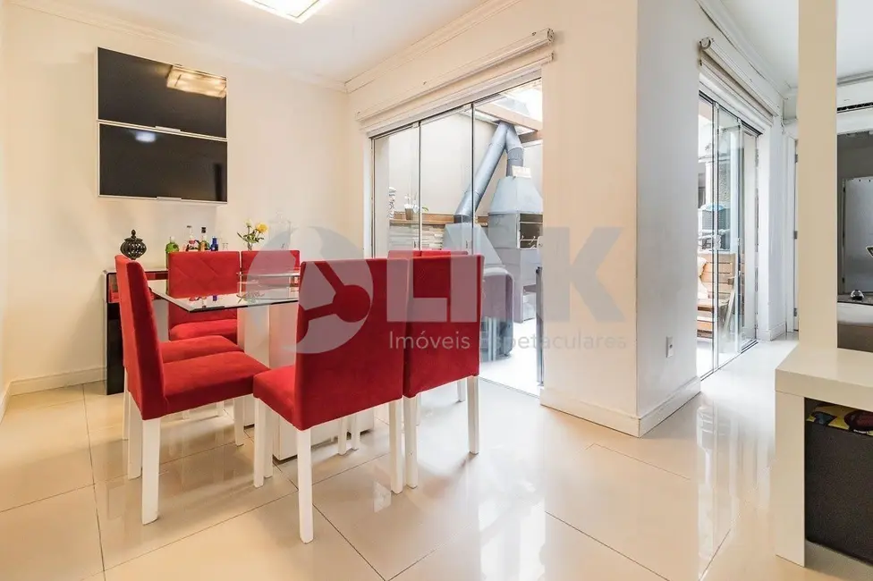 Apartamento com 3 quartos à venda, 118m2 em Petrópolis, Porto Alegre - RS - imagem 4 Foto 4 de Apartamento com 3 quartos à venda, 118m2 em Petrópolis, Porto Alegre - RS