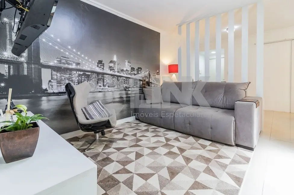 Apartamento com 3 quartos à venda, 118m2 em Petrópolis, Porto Alegre - RS - imagem 3 Foto 3 de Apartamento com 3 quartos à venda, 118m2 em Petrópolis, Porto Alegre - RS