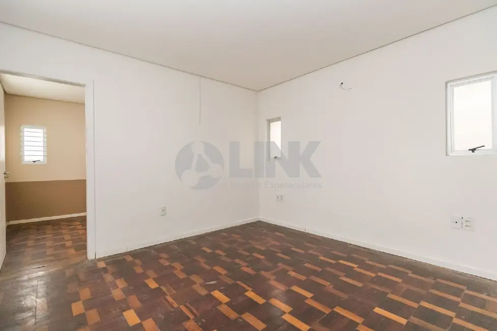 Casa com 3 quartos à venda, 124m2 em Petrópolis, Porto Alegre - RS - imagem 5 Foto 5 de Casa com 3 quartos à venda, 124m2 em Petrópolis, Porto Alegre - RS