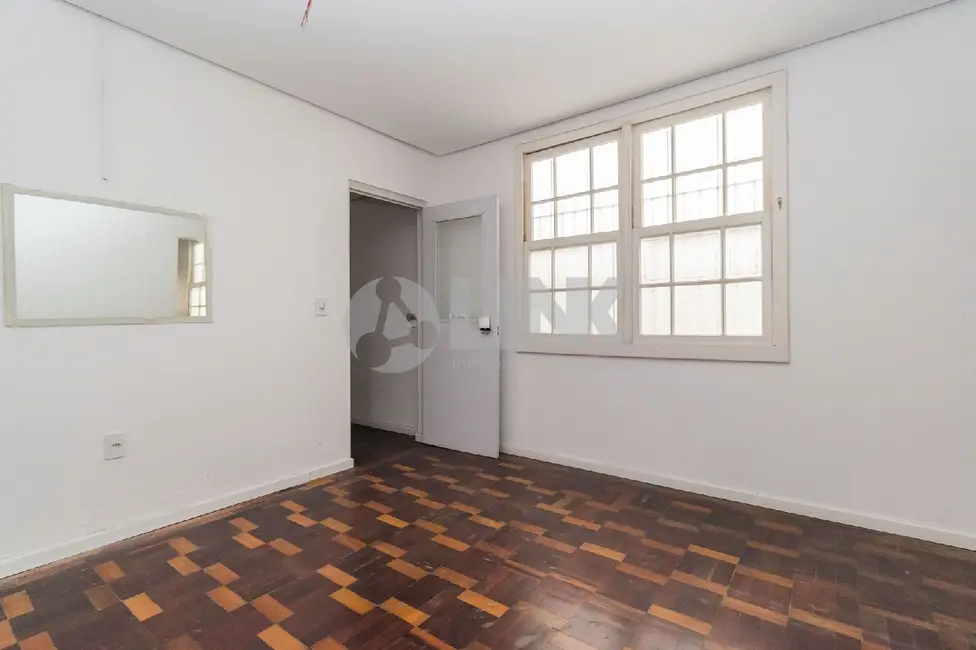 Casa com 3 quartos à venda, 124m2 em Petrópolis, Porto Alegre - RS - imagem 3 Foto 3 de Casa com 3 quartos à venda, 124m2 em Petrópolis, Porto Alegre - RS
