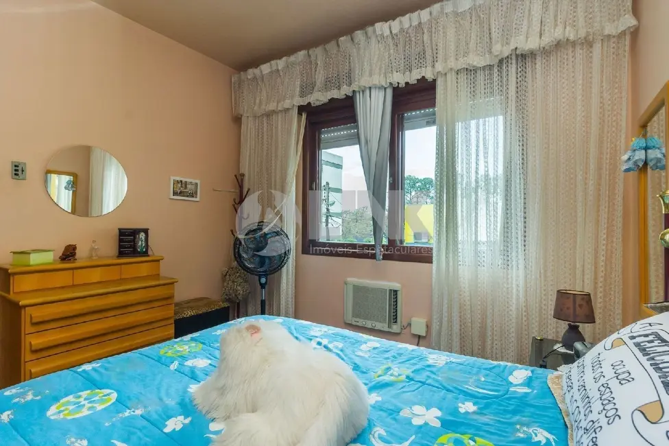 Apartamento com 2 quartos à venda, 64m2 em Passo da Areia, Porto Alegre - RS - imagem 9 Foto 9 de Apartamento com 2 quartos à venda, 64m2 em Passo da Areia, Porto Alegre - RS