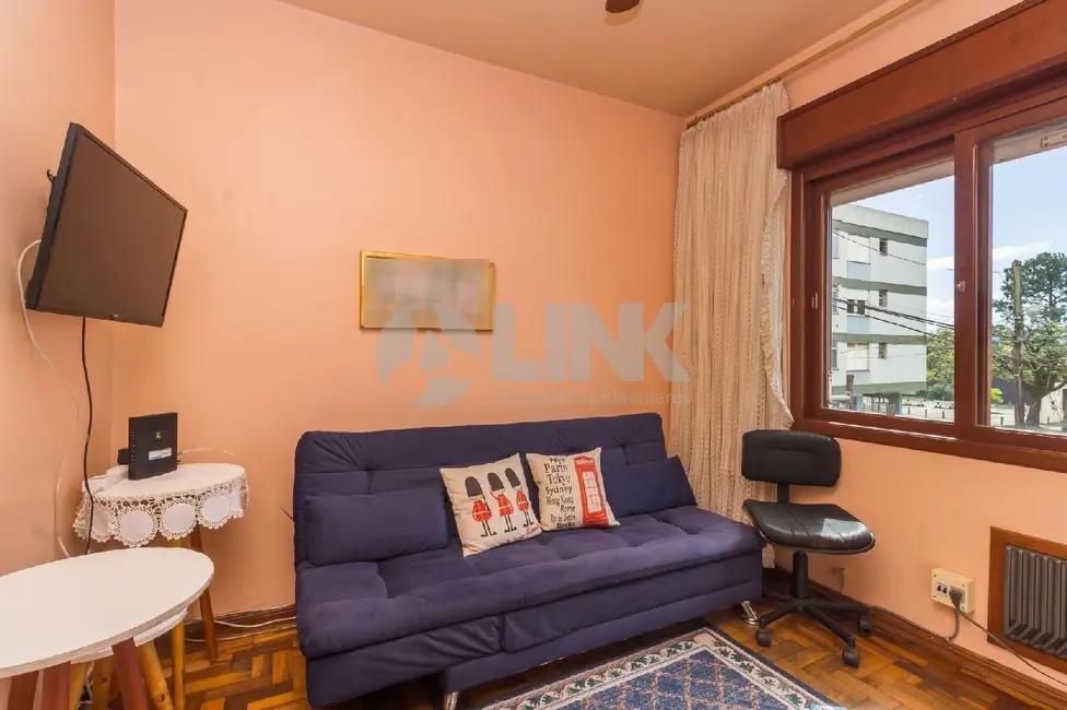 Apartamento com 2 quartos à venda, 64m2 em Passo da Areia, Porto Alegre - RS - imagem 6 Foto 6 de Apartamento com 2 quartos à venda, 64m2 em Passo da Areia, Porto Alegre - RS