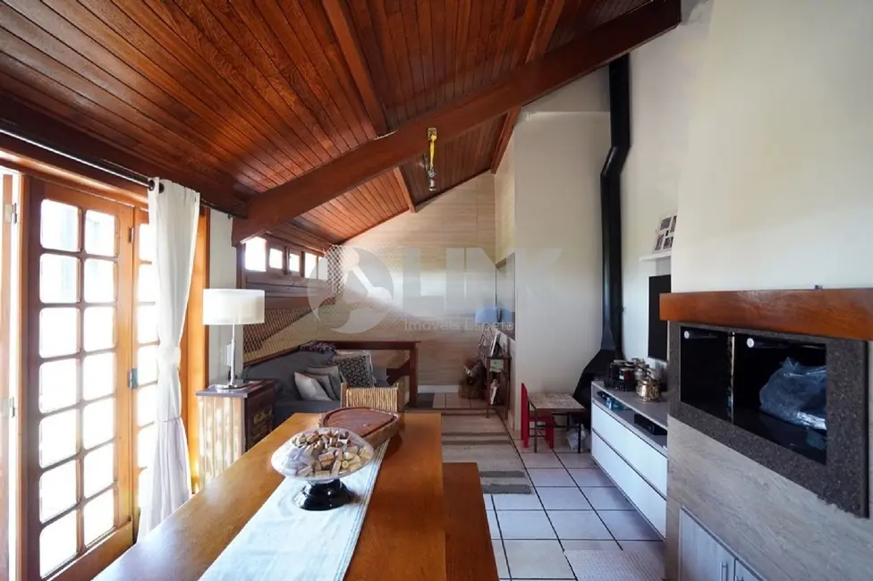 Apartamento com 3 quartos à venda, 120m2 em Moinhos de Vento, Porto Alegre - RS - imagem 5 Foto 5 de Apartamento com 3 quartos à venda, 120m2 em Moinhos de Vento, Porto Alegre - RS