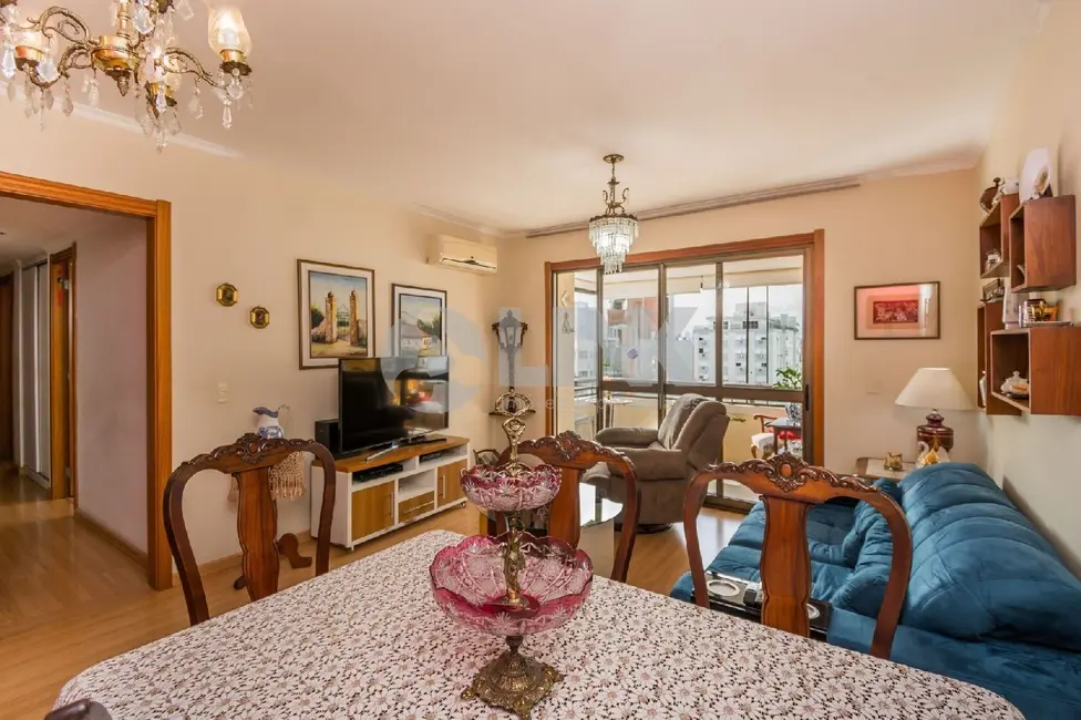 Apartamento com 3 quartos à venda, 100m2 em Menino Deus, Porto Alegre - RS - imagem 7 Foto 7 de Apartamento com 3 quartos à venda, 100m2 em Menino Deus, Porto Alegre - RS