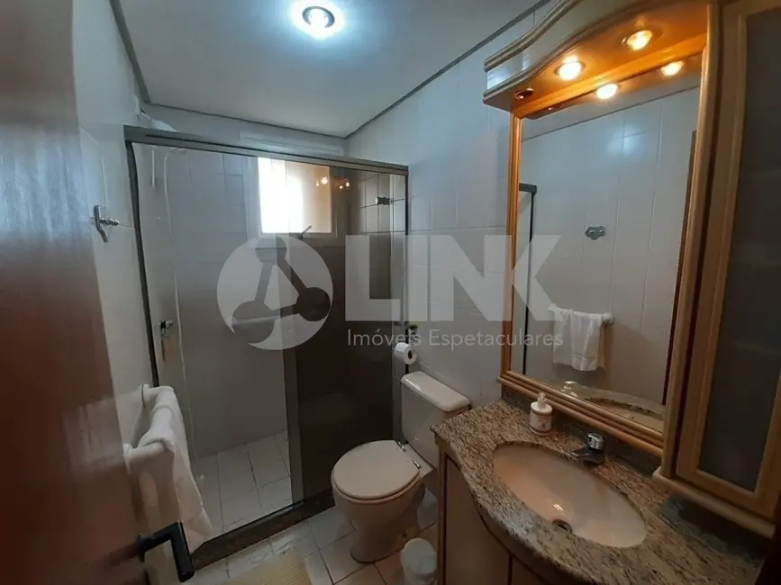 Foto 9 de Apartamento com 3 quartos à venda, 100m2 em Mont Serrat, Porto Alegre - RS