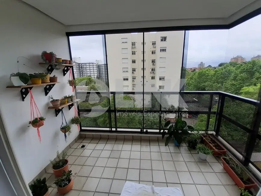 Foto 4 de Apartamento com 3 quartos à venda, 100m2 em Mont Serrat, Porto Alegre - RS