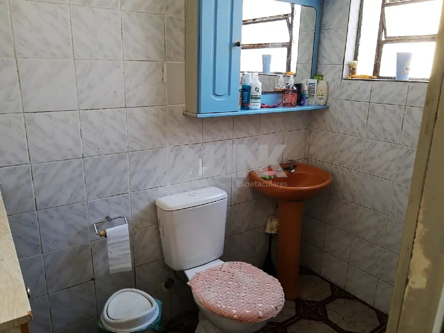 Casa com 3 quartos à venda, 140m2 em Santana, Porto Alegre - RS - imagem 6 Foto 6 de Casa com 3 quartos à venda, 140m2 em Santana, Porto Alegre - RS