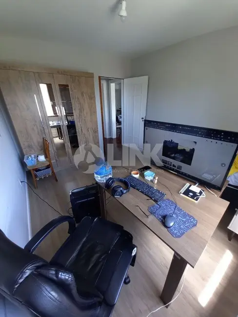Apartamento com 3 quartos à venda, 104m2 em Tristeza, Porto Alegre - RS - imagem 4 Foto 4 de Apartamento com 3 quartos à venda, 104m2 em Tristeza, Porto Alegre - RS