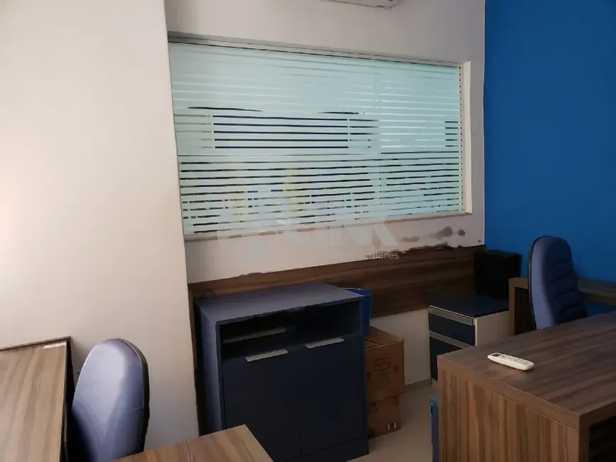 Sala Comercial à venda, 55m2 em Centro Histórico, Porto Alegre - RS - imagem 4 Foto 4 de Sala Comercial à venda, 55m2 em Centro Histórico, Porto Alegre - RS