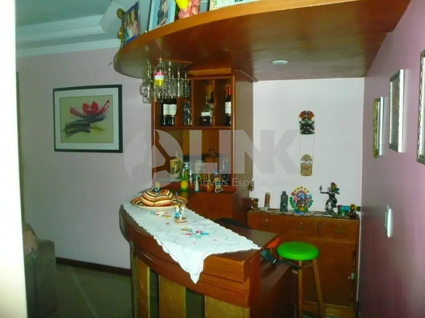 Casa com 3 quartos à venda, 103m2 em Sarandi, Porto Alegre - RS - imagem 4 Foto 4 de Casa com 3 quartos à venda, 103m2 em Sarandi, Porto Alegre - RS