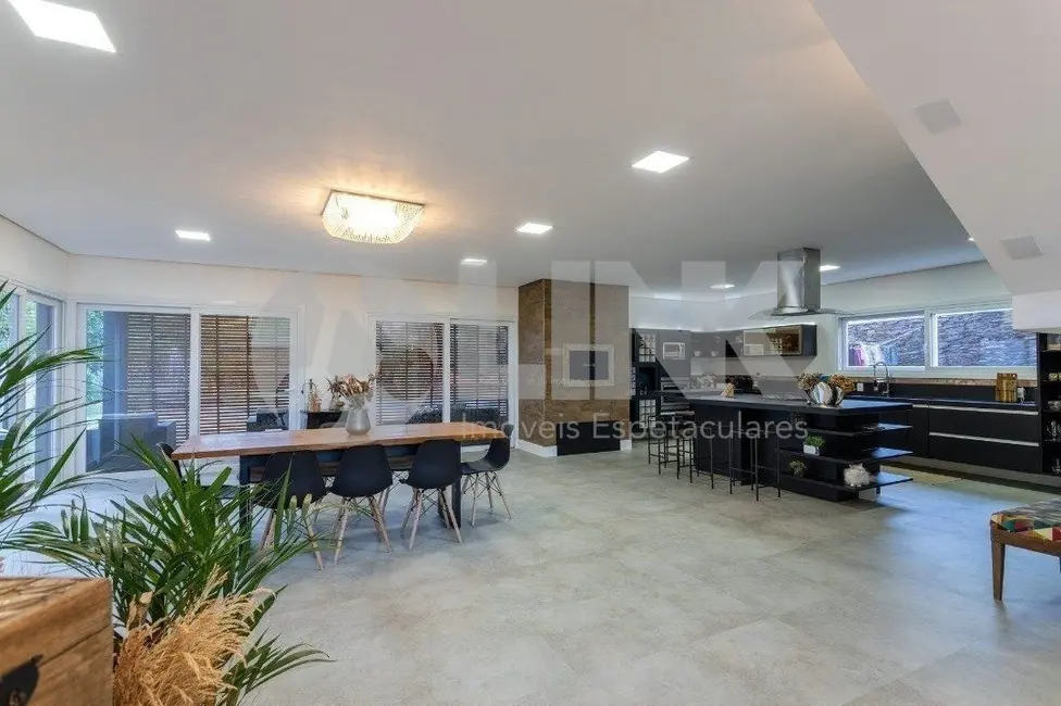 Foto 1 de Casa de Condomínio com 3 quartos à venda, 285m2 em Belém Novo, Porto Alegre - RS