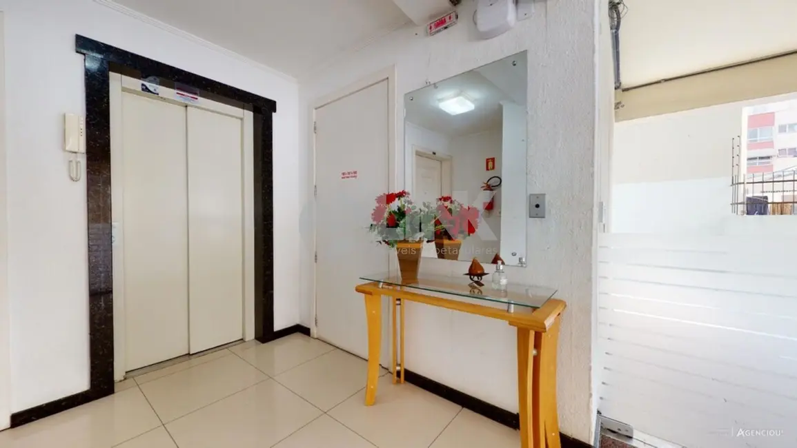 Foto 5 de Apartamento com 3 quartos à venda, 120m2 em Santana, Porto Alegre - RS