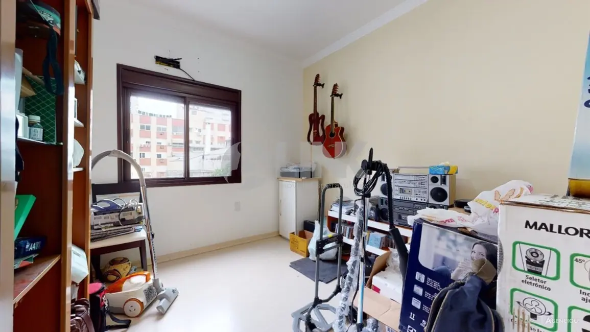 Foto 2 de Apartamento com 3 quartos à venda, 120m2 em Santana, Porto Alegre - RS