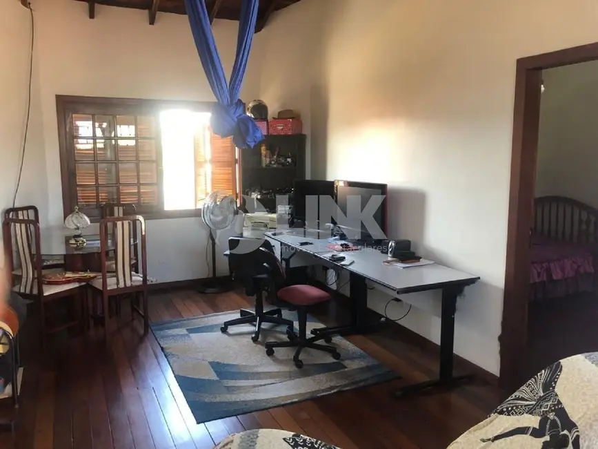 Casa com 5 quartos à venda, 203m2 em Sarandi, Porto Alegre - RS - imagem 4 Foto 4 de Casa com 5 quartos à venda, 203m2 em Sarandi, Porto Alegre - RS