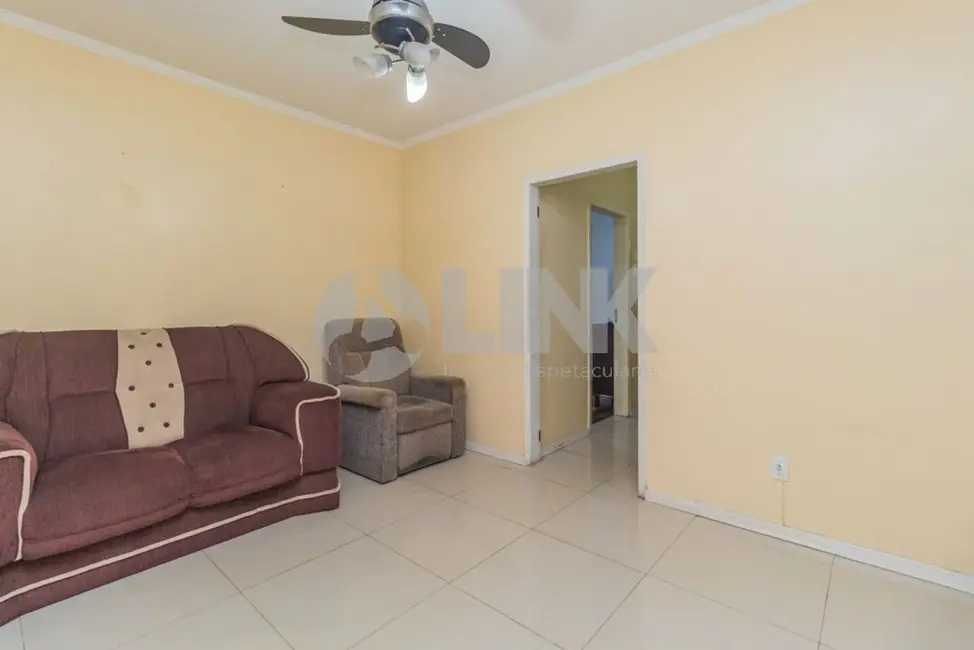 Casa com 3 quartos à venda, 180m2 em Sarandi, Porto Alegre - RS - imagem 7 Foto 7 de Casa com 3 quartos à venda, 180m2 em Sarandi, Porto Alegre - RS