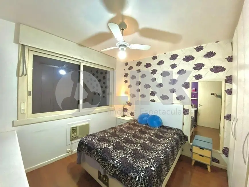 Apartamento com 3 quartos à venda, 106m2 em Rio Branco, Porto Alegre - RS - imagem 8 Foto 8 de Apartamento com 3 quartos à venda, 106m2 em Rio Branco, Porto Alegre - RS