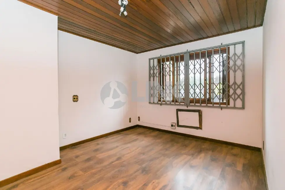 Foto 4 de Casa com 7 quartos à venda, 750m2 em Ipanema, Porto Alegre - RS