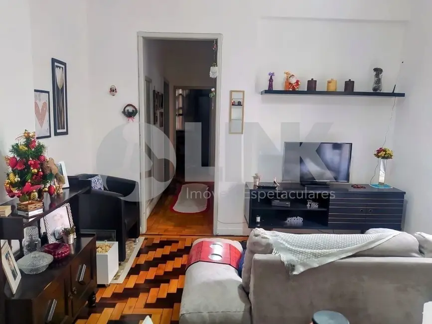 Apartamento com 3 quartos à venda, 70m2 em Centro Histórico, Porto Alegre - RS - imagem 2 Foto 2 de Apartamento com 3 quartos à venda, 70m2 em Centro Histórico, Porto Alegre - RS