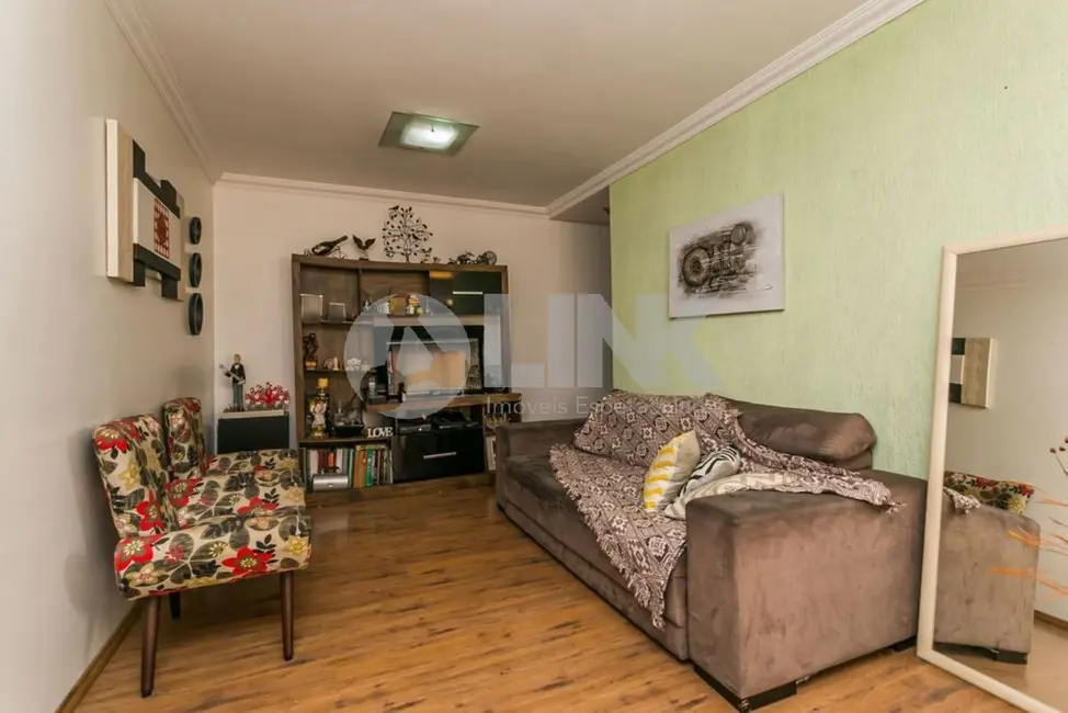 Apartamento com 3 quartos à venda, 89m2 em Vila Ipiranga, Porto Alegre - RS - imagem 3 Foto 3 de Apartamento com 3 quartos à venda, 89m2 em Vila Ipiranga, Porto Alegre - RS