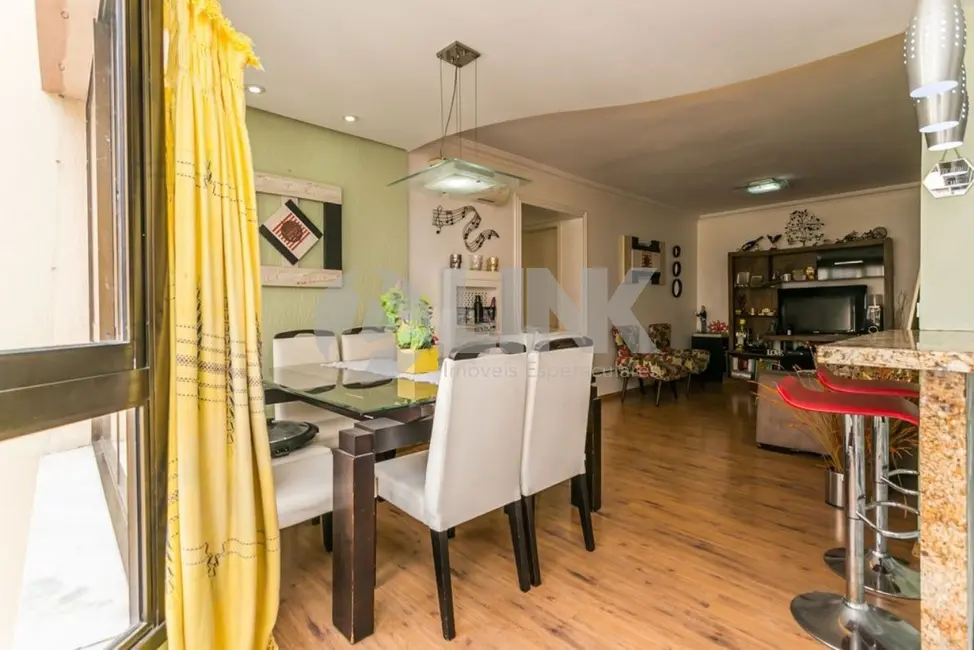 Apartamento com 3 quartos à venda, 89m2 em Vila Ipiranga, Porto Alegre - RS - imagem 7 Foto 7 de Apartamento com 3 quartos à venda, 89m2 em Vila Ipiranga, Porto Alegre - RS