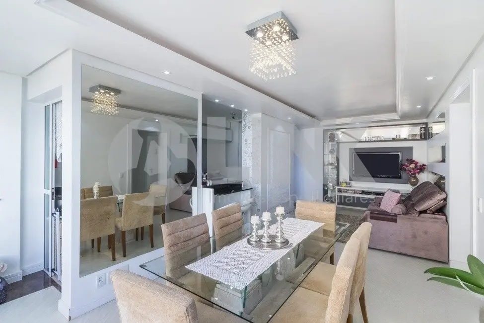 Apartamento com 3 quartos à venda, 89m2 em Vila Ipiranga, Porto Alegre - RS - imagem 3 Foto 3 de Apartamento com 3 quartos à venda, 89m2 em Vila Ipiranga, Porto Alegre - RS