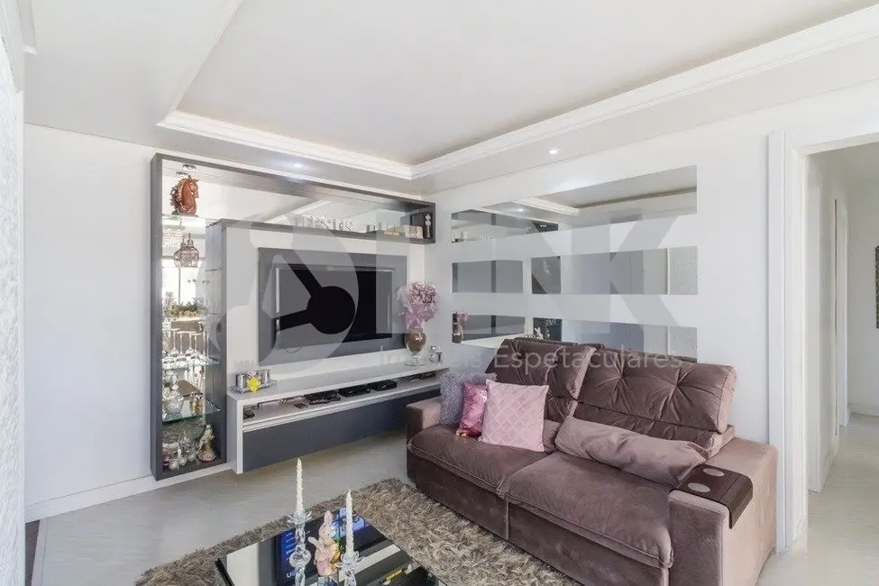 Apartamento com 3 quartos à venda, 89m2 em Vila Ipiranga, Porto Alegre - RS - imagem 4 Foto 4 de Apartamento com 3 quartos à venda, 89m2 em Vila Ipiranga, Porto Alegre - RS