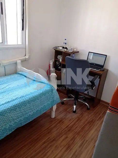 Foto 9 de Apartamento com 3 quartos à venda, 63m2 em Cristal, Porto Alegre - RS