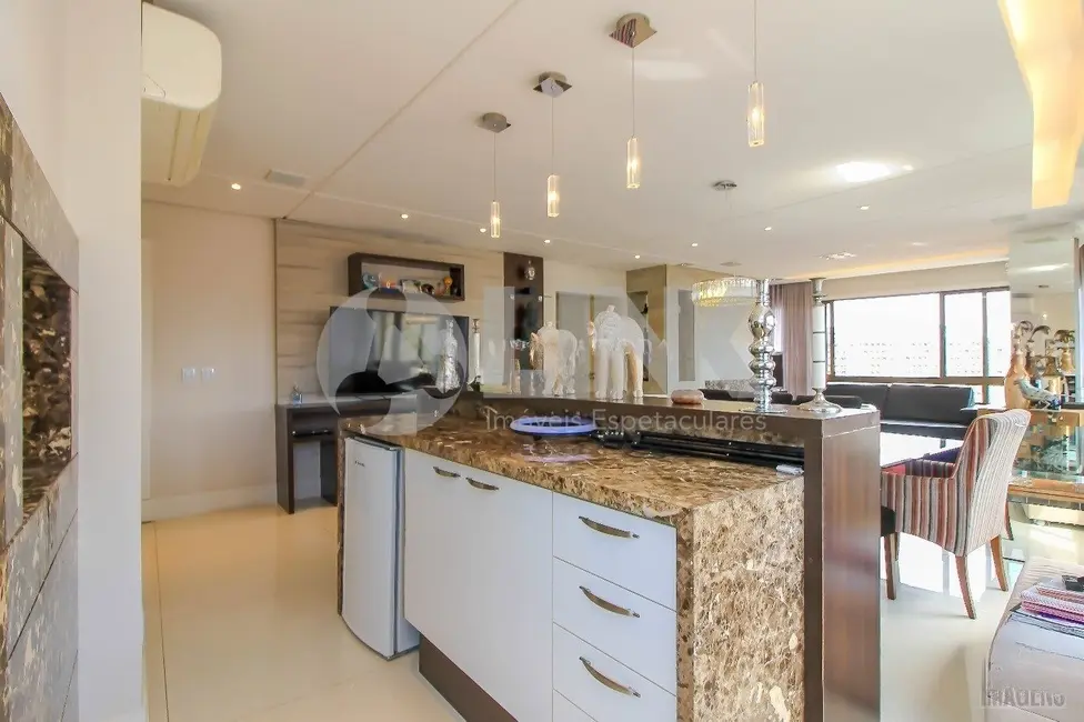 Foto 4 de Apartamento com 3 quartos à venda, 182m2 em Petrópolis, Porto Alegre - RS