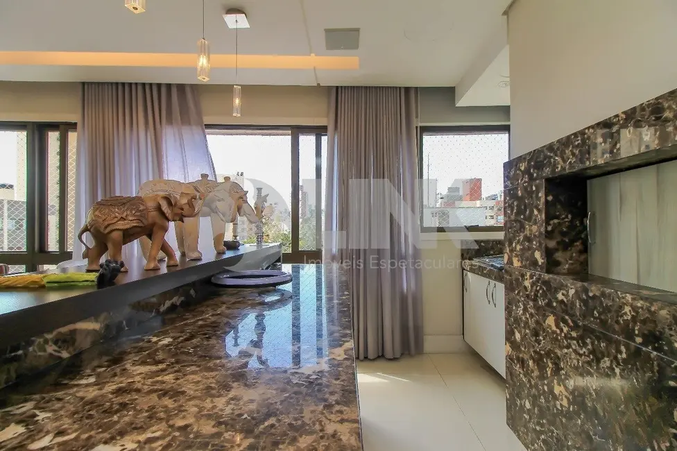 Foto 5 de Apartamento com 3 quartos à venda, 182m2 em Petrópolis, Porto Alegre - RS