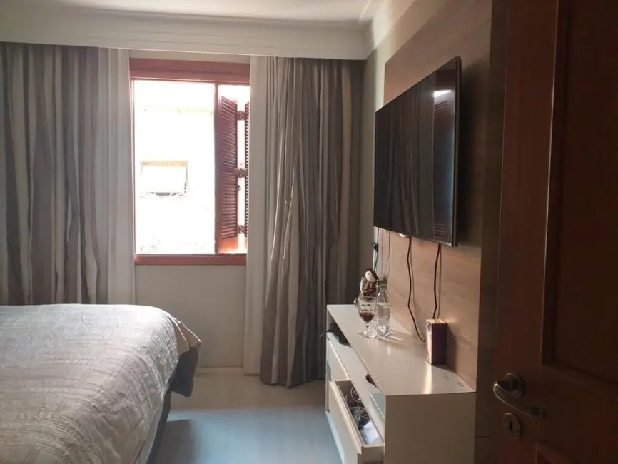 Casa de Condomínio com 3 quartos à venda, 230m2 em Santa Tereza, Porto Alegre - RS - imagem 7 Foto 7 de Casa de Condomínio com 3 quartos à venda, 230m2 em Santa Tereza, Porto Alegre - RS