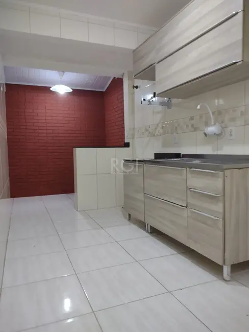 Foto 3 de Apartamento com 2 quartos à venda, 62m2 em Medianeira, Porto Alegre - RS