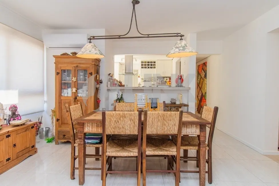 Foto 6 de Apartamento com 3 quartos à venda, 165m2 em Petrópolis, Porto Alegre - RS