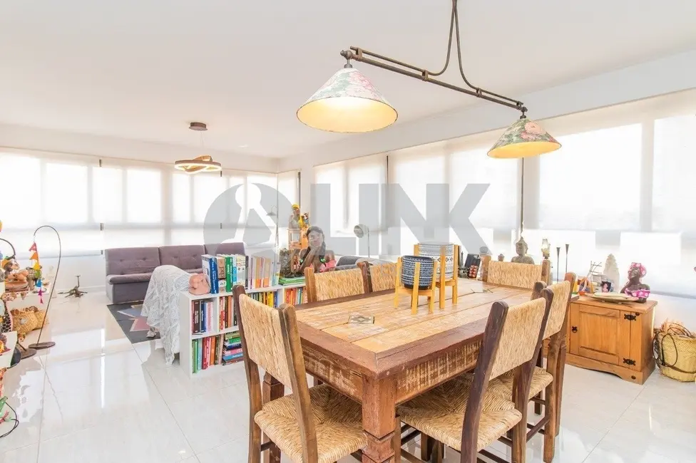 Foto 4 de Apartamento com 3 quartos à venda, 165m2 em Petrópolis, Porto Alegre - RS