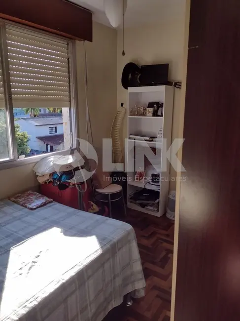Apartamento com 2 quartos à venda, 67m2 em Teresópolis, Porto Alegre - RS - imagem 6 Foto 6 de Apartamento com 2 quartos à venda, 67m2 em Teresópolis, Porto Alegre - RS
