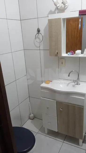 Foto 4 de Casa com 2 quartos à venda, 42m2 em Hípica, Porto Alegre - RS