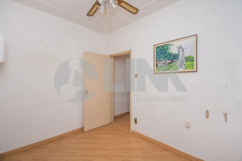 Apartamento com 2 quartos à venda, 50m2 em Centro Histórico, Porto Alegre - RS - imagem 8 Foto 8 de Apartamento com 2 quartos à venda, 50m2 em Centro Histórico, Porto Alegre - RS