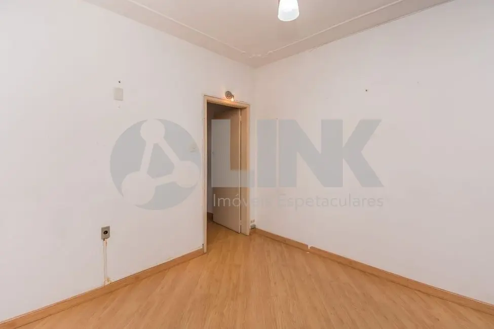 Apartamento com 2 quartos à venda, 50m2 em Centro Histórico, Porto Alegre - RS - imagem 9 Foto 9 de Apartamento com 2 quartos à venda, 50m2 em Centro Histórico, Porto Alegre - RS