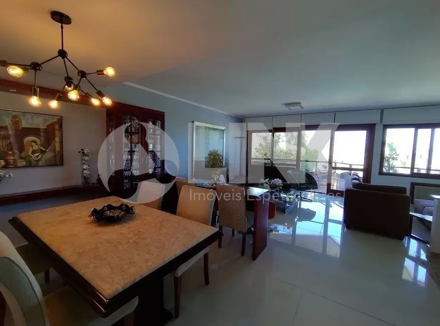 Foto 3 de Casa de Condomínio com 4 quartos à venda, 324m2 em Menino Deus, Porto Alegre - RS