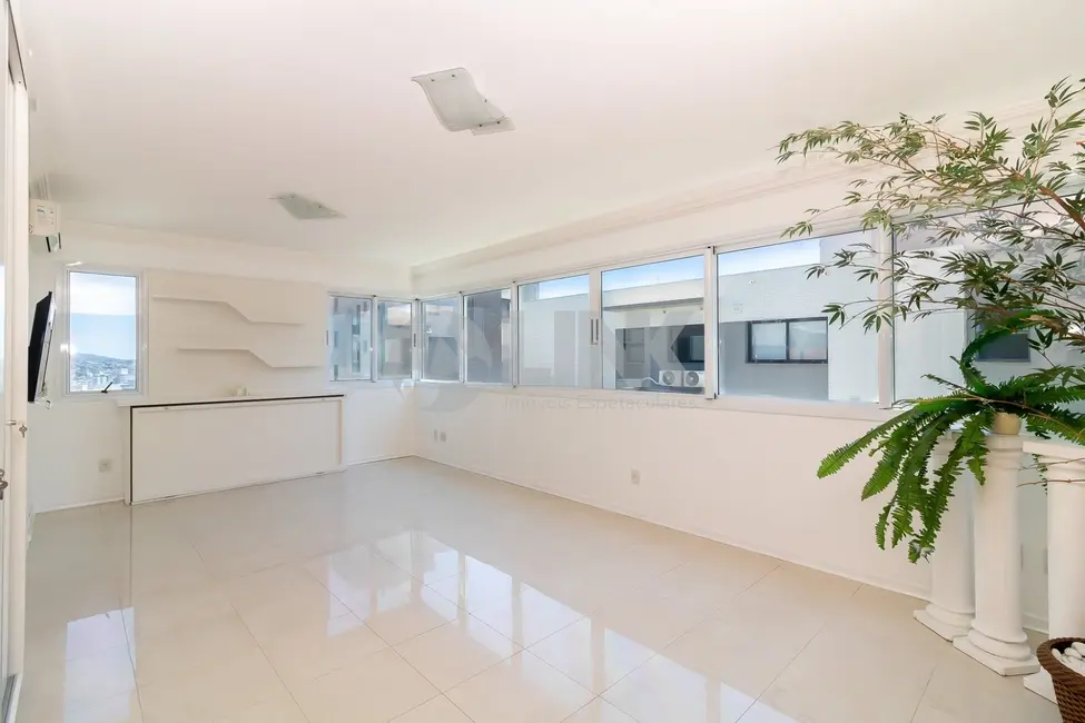 Foto 3 de Apartamento com 3 quartos à venda, 167m2 em Petrópolis, Porto Alegre - RS