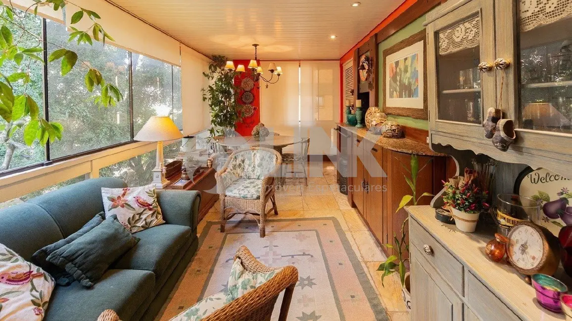 Foto 3 de Apartamento com 3 quartos à venda, 247m2 em Petrópolis, Porto Alegre - RS