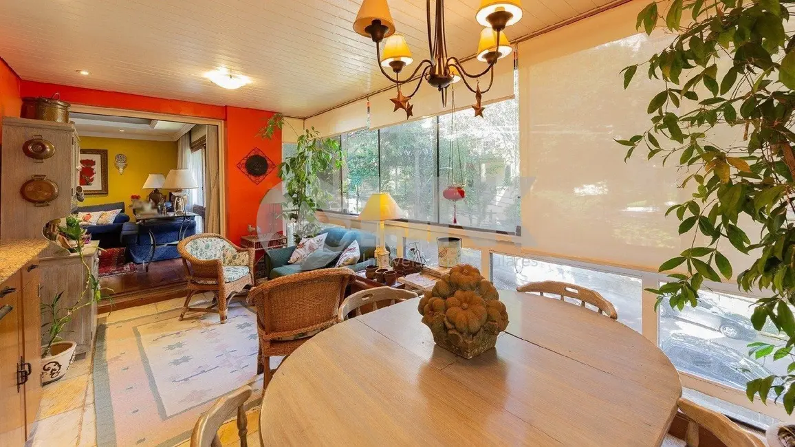 Foto 4 de Apartamento com 3 quartos à venda, 247m2 em Petrópolis, Porto Alegre - RS