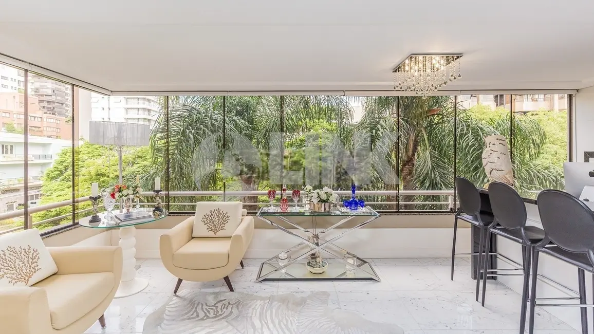 Apartamento com 4 quartos à venda, 190m2 em Petrópolis, Porto Alegre - RS - imagem 6 Foto 6 de Apartamento com 4 quartos à venda, 190m2 em Petrópolis, Porto Alegre - RS