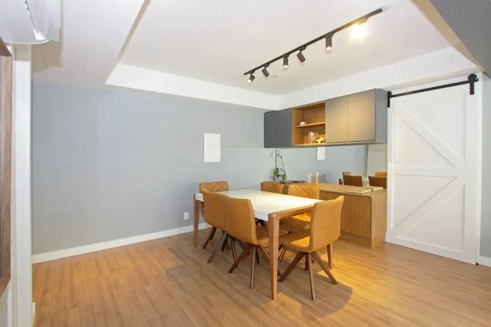 Foto 3 de Apartamento com 3 quartos à venda, 101m2 em Menino Deus, Porto Alegre - RS