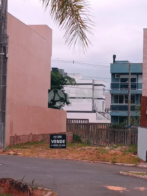 Foto 1 de Terreno / Lote à venda, 150m2 em Mário Quintana, Porto Alegre - RS