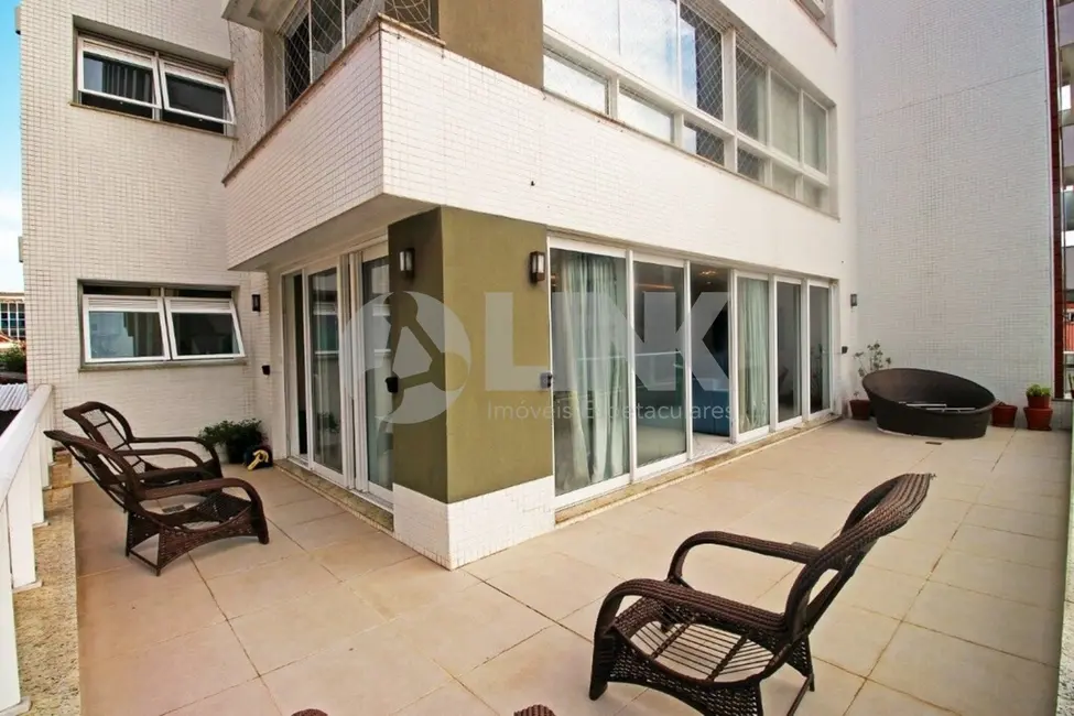 Apartamento com 3 quartos à venda, 288m2 em Menino Deus, Porto Alegre - RS - imagem 7 Foto 7 de Apartamento com 3 quartos à venda, 288m2 em Menino Deus, Porto Alegre - RS