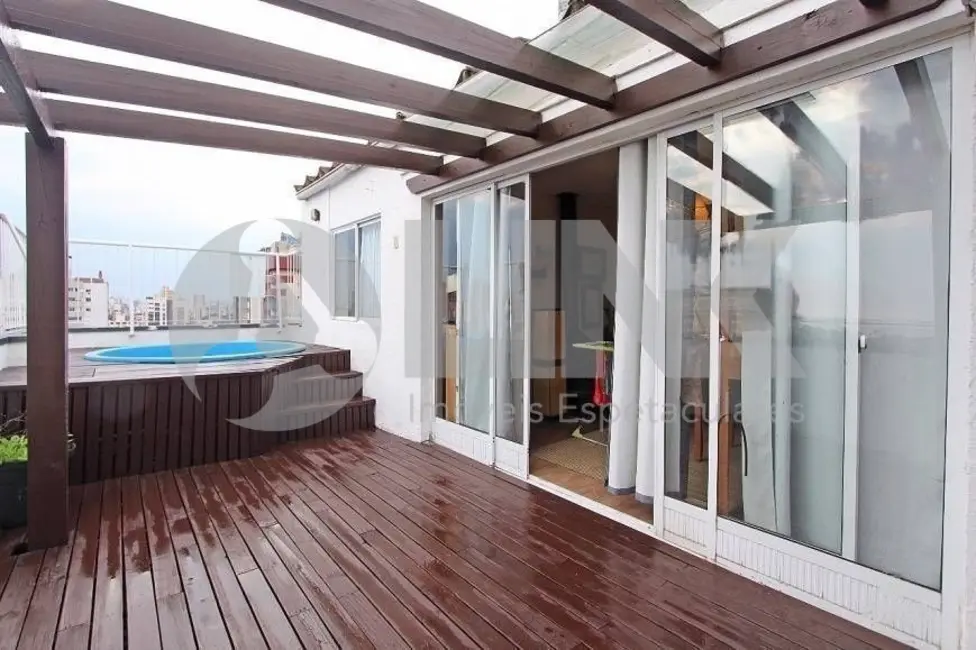 Apartamento com 2 quartos à venda, 96m2 em Menino Deus, Porto Alegre - RS - imagem 2 Foto 2 de Apartamento com 2 quartos à venda, 96m2 em Menino Deus, Porto Alegre - RS